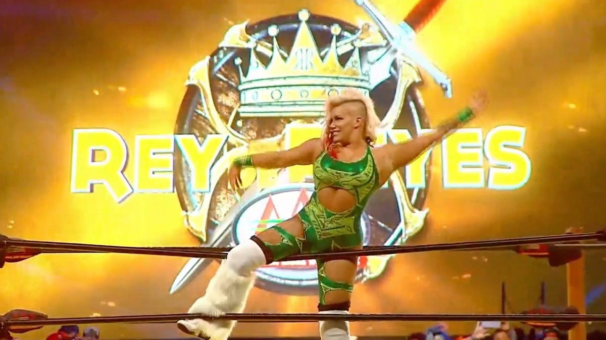 Taya Valkyrie Regresa A Lucha Libre Aaa En Rey De Reyes