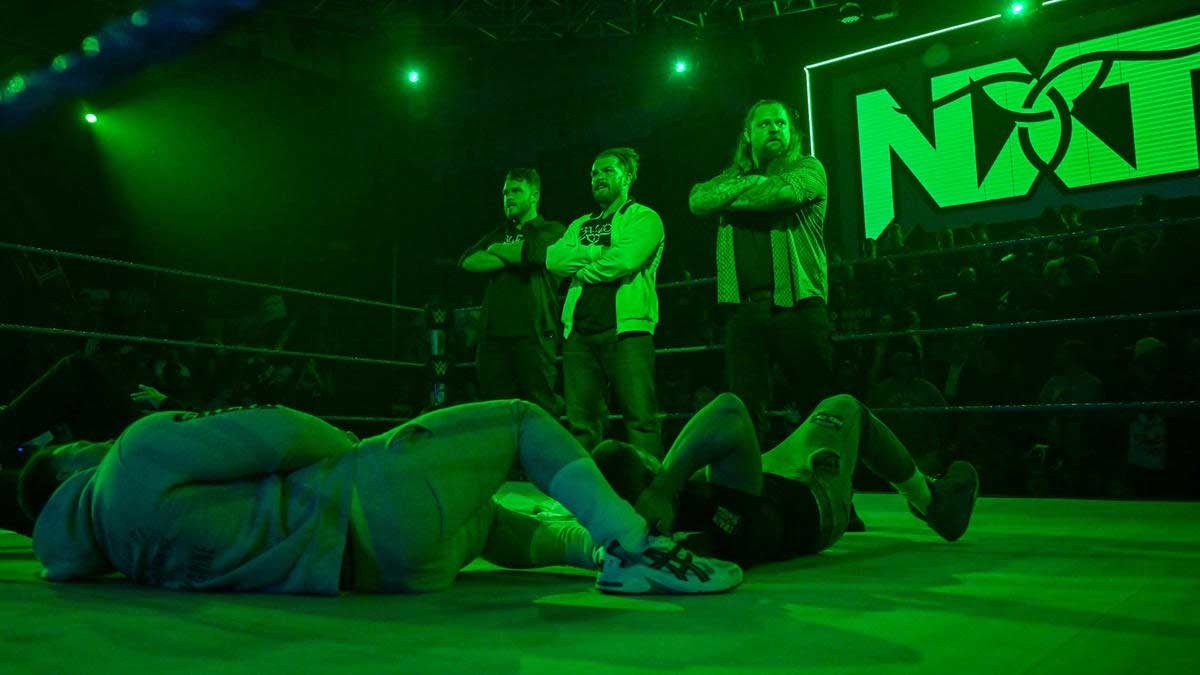 Gallus realiza una aparición sorpesa en WWE NXT Heatwave