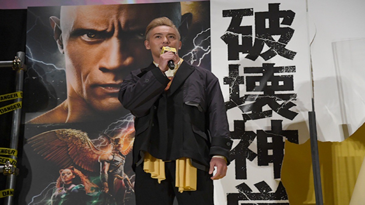 Kazuchika Okada dará voz a un personaje en la versión japonesa de Black