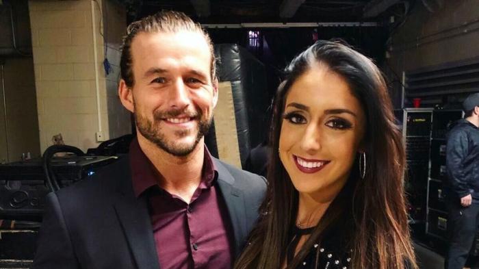 Adam Cole y Britt Baker