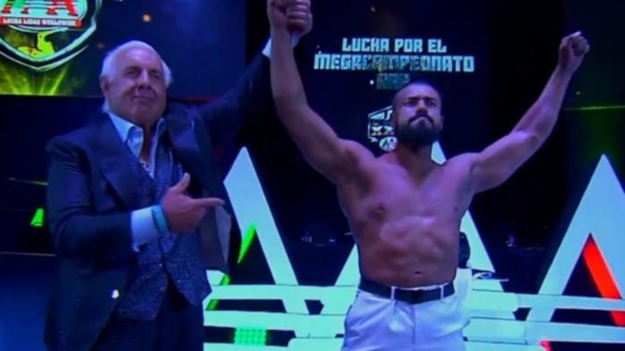 Ric Flair y Andrade