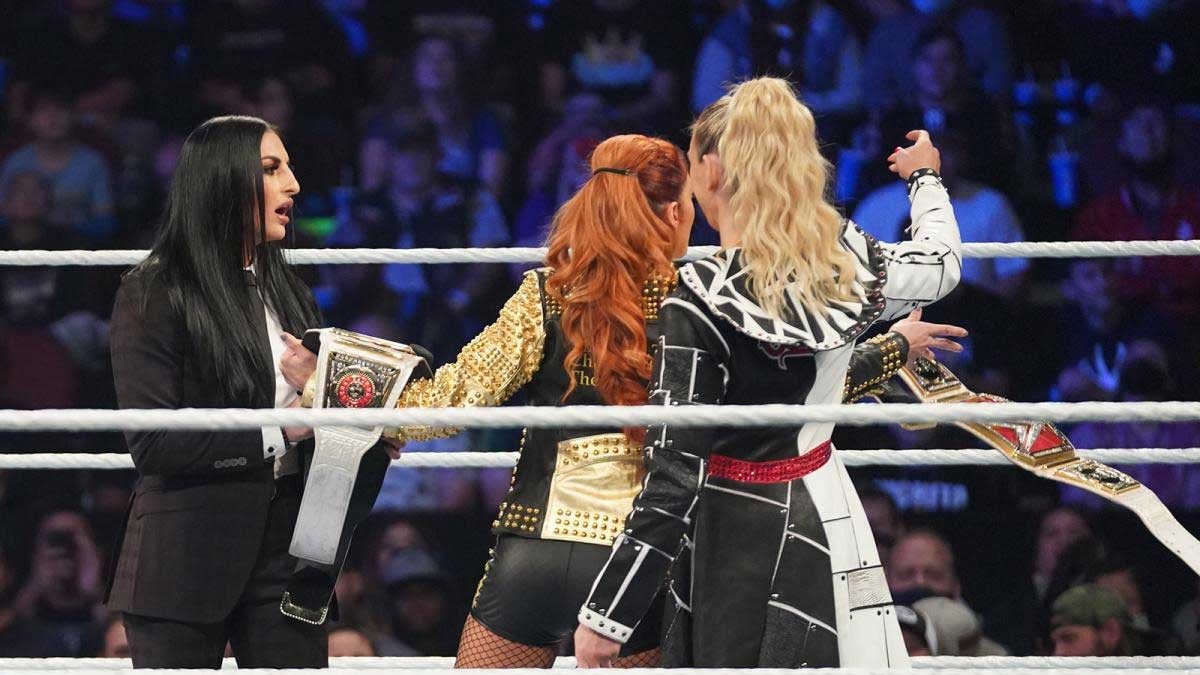 Crisis en WWE después del segmento entre Charlotte Flair y Becky Lynch en  SmackDown