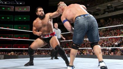 Rusev y John Cena