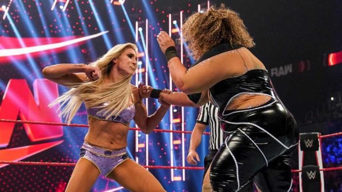 Nia Jax Charlotte Flair