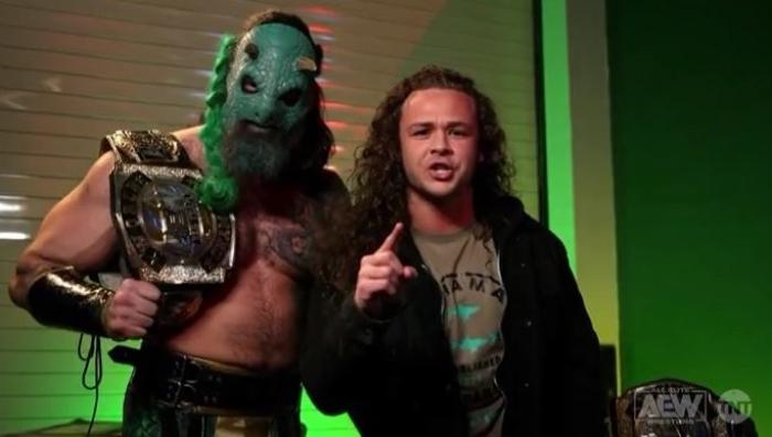 Jurassic Express retienen los Campeonatos por Parejas en AEW Rampage