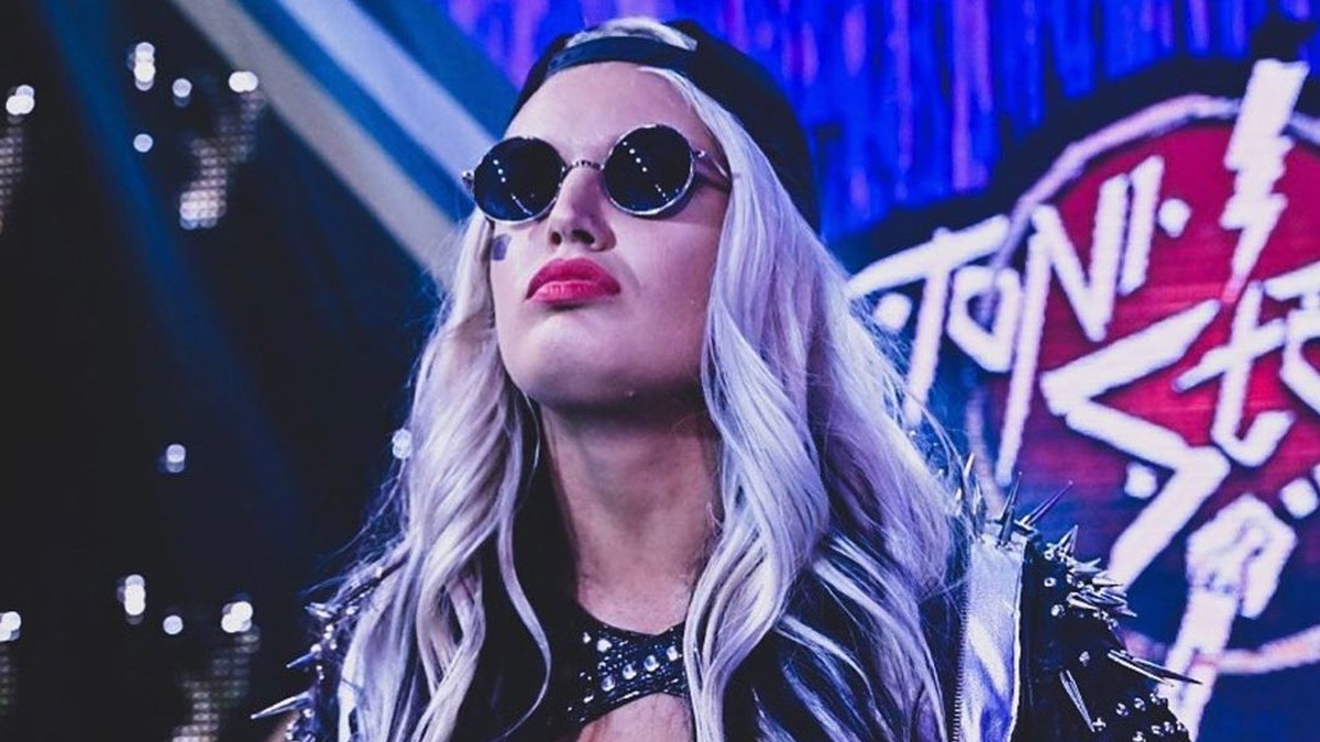 Toni Storm anuncia el lanzamiento de su canal en Onlyfans