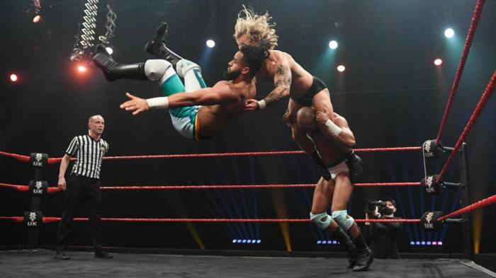 Resultados WWE NXT UK 24 de febrero de 2022