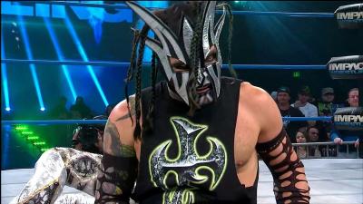 Jeff Hardy como Willow (IMPACT)