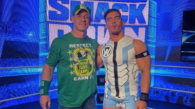 Theory y John Cena