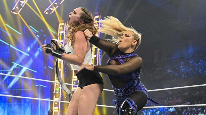 Ronda Rousey y Natalya (WWE)