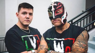 Dominik y Rey Mysterio