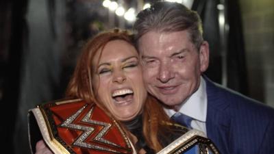 Becky Lynch y Vince McMahon