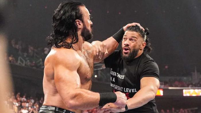 Roman Reigns y Drew McIntyre