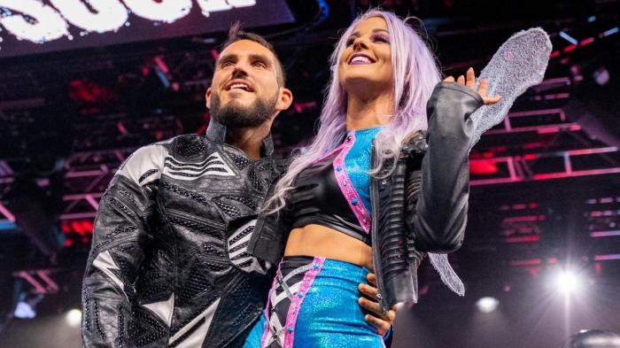 Johnny Gargano y Candice LeRae