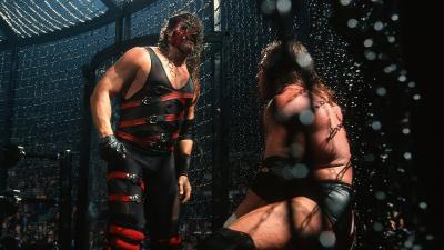 Triple H y Kane 