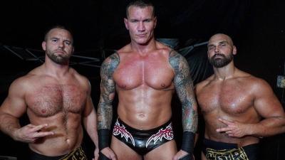 Randy Orton y The Revival