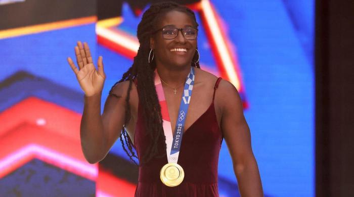 La medallista olímpica Tamyra Mensah-Stock firma con WWE La medallista olímpica Tamyra Mensah-Stock firma con WWE