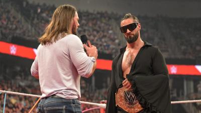 Seth Rollins y AJ Styles (WWE Raw)