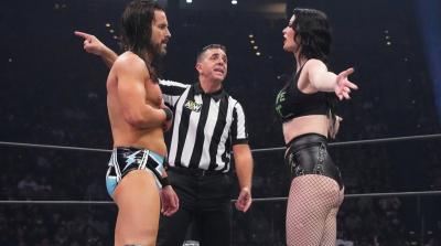 Adam Cole y Saraya