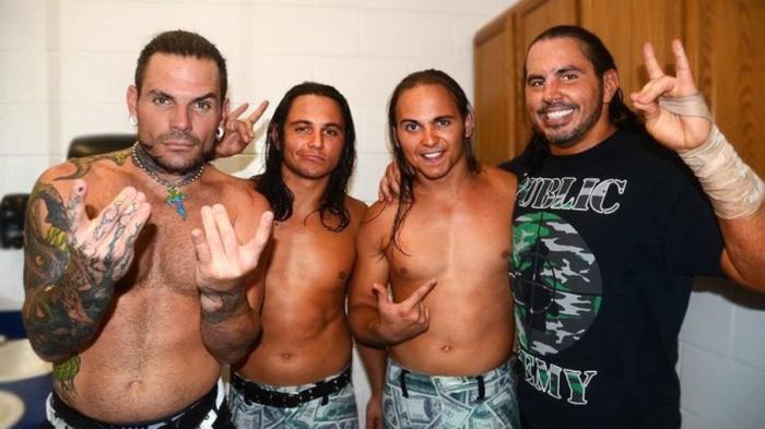 Los Hardyz y The Young Bucks