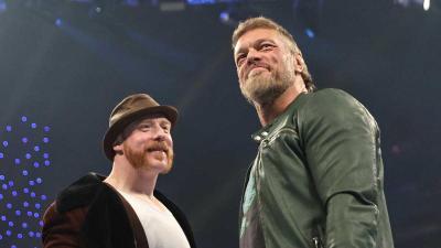 Edge realiza una aparición en WWE SmackDown