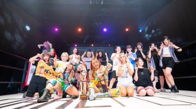 STARDOM