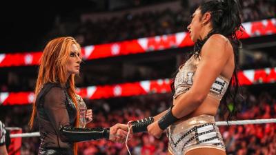 Becky Lynch e Indi Hartwell