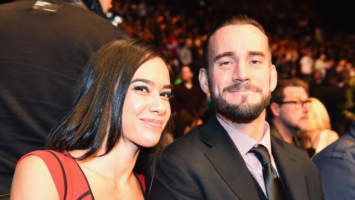 AJ Lee acompañó a CM Punk en su viaje a Nashville para WWE Raw