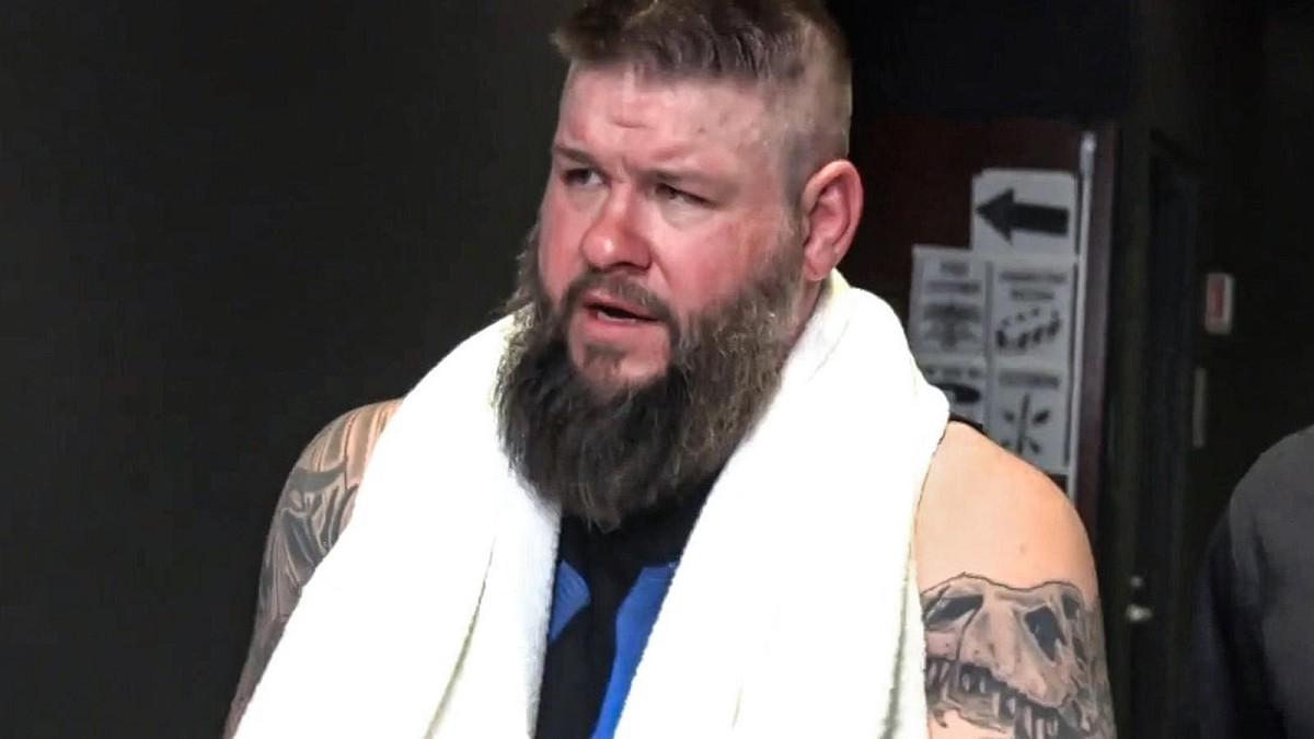 WWE confirma la lesión de Kevin Owens en SmackDown