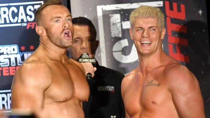 Nick Aldis y Cody Rhodes