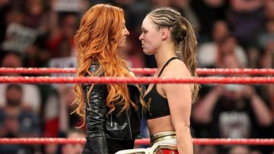 Ronda Rousey y Becky Lynch