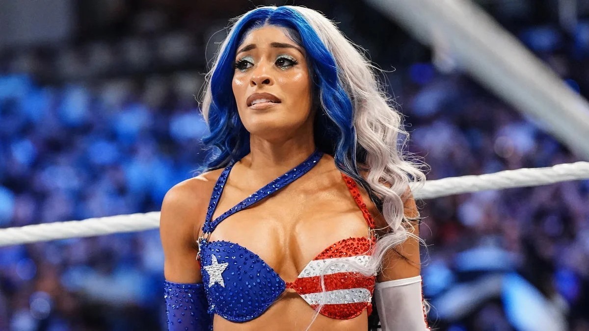 Zelina Vega se lesiona y será baja en el WWE Queen of The Ring