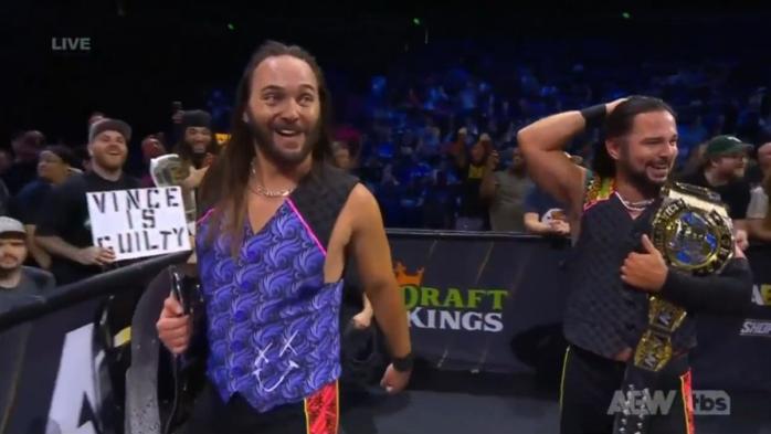 The Young Bucks retienen los Campeonatos Mundiales por Parejas en AEW Dynamite