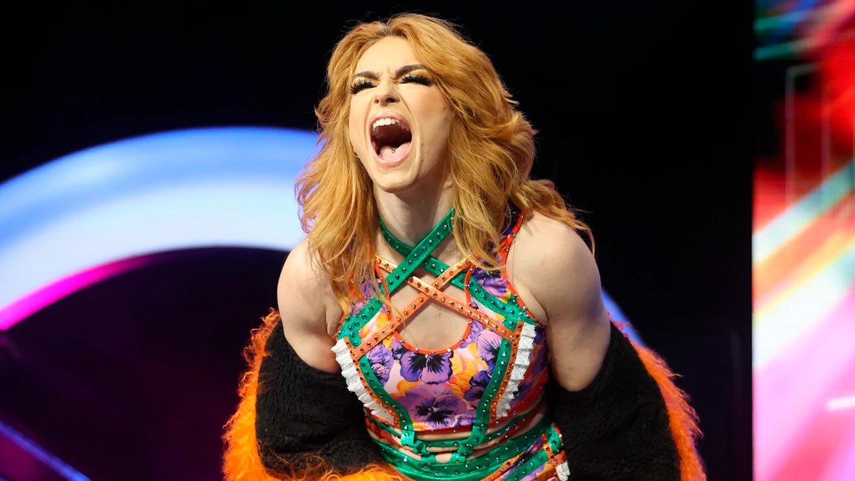 Jamie Hayter revela la gravedad de su lesión: "No podía ni ponerme de pie"