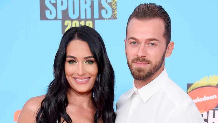 Nikki Bella y Artem Chigvintsev