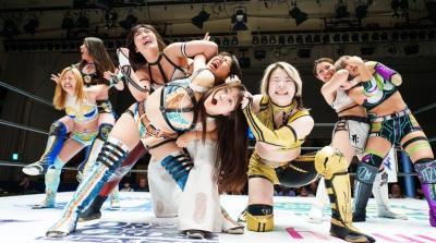 STARDOM