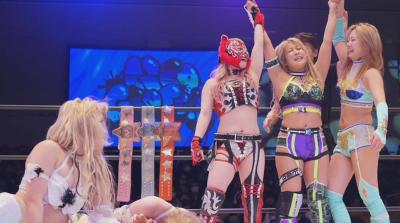 STARDOM