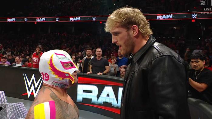 Rey Mysterio y Logan Paul