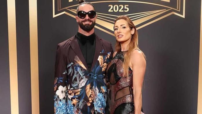 Seth Rollins y Becky Lynch Seth Rollins y Becky Lynch