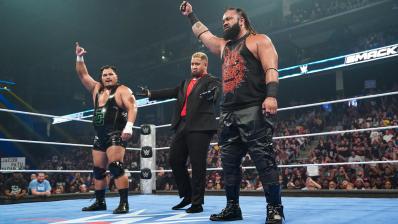 JC Mateo y Jacob Fatu