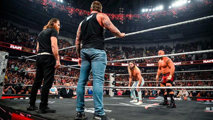 WWE Raw