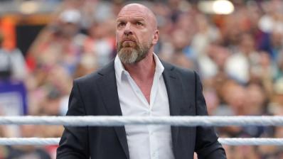 Triple H es blanco de críticas tras las salidas de R-Truth y Carlito