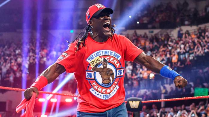 WWE Saturday Nights Main Event