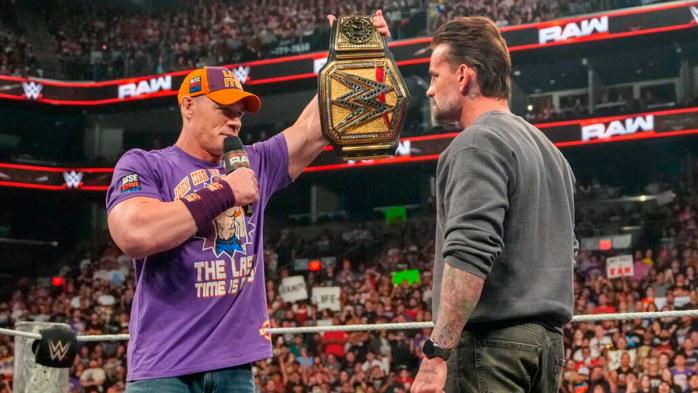 WWE Raw