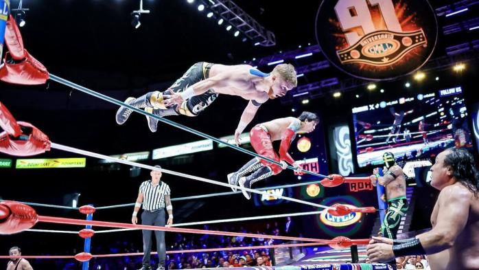 CMLL