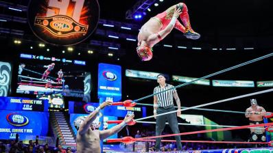 CMLL