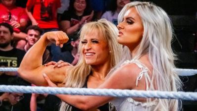 Blake Monroe y Jordynne Grace 