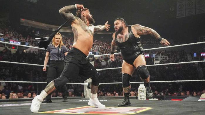 WWE Raw