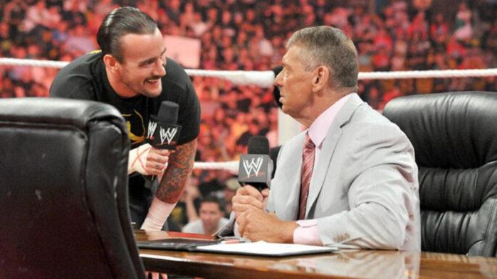 CM Punk y Vince McMahon CM Punk y Vince McMahon