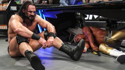 WWE SmackDown Drew McIntyre ataca a Cody Rhodes